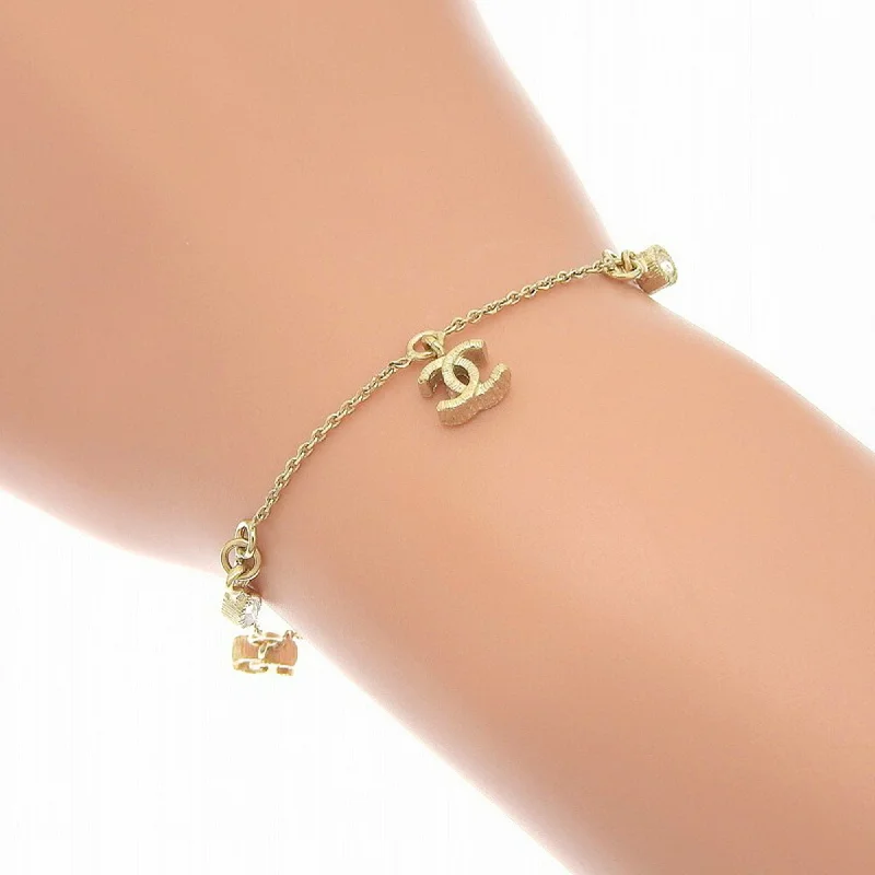 elegant gold bangles for women -women’s engagement necklaces -Chanel   Plating Rhinestone Charm Bracelet (Pre-Owned)