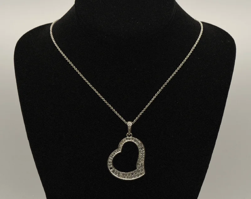 trendy necklaces for women -trendy necklaces for women -Vintage Silver Plated Rhinestone Heart Pendant Chain Necklace