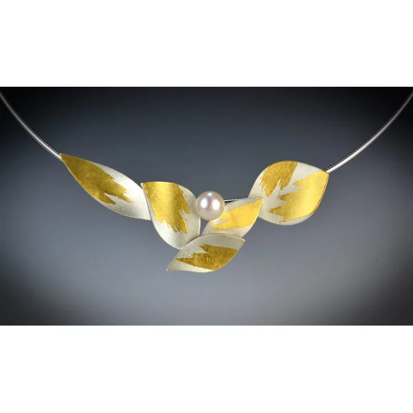 sophisticated necklaces for women -hand-crafted gold necklaces for women -In Flight Necklace