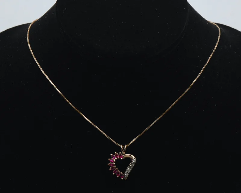 delicate crystal necklaces for women -women’s pearl pendants -Vintage Synthetic Rubies and Diamond Gold Tone Sterling Silver Heart Pendant Chain Necklace - 18"