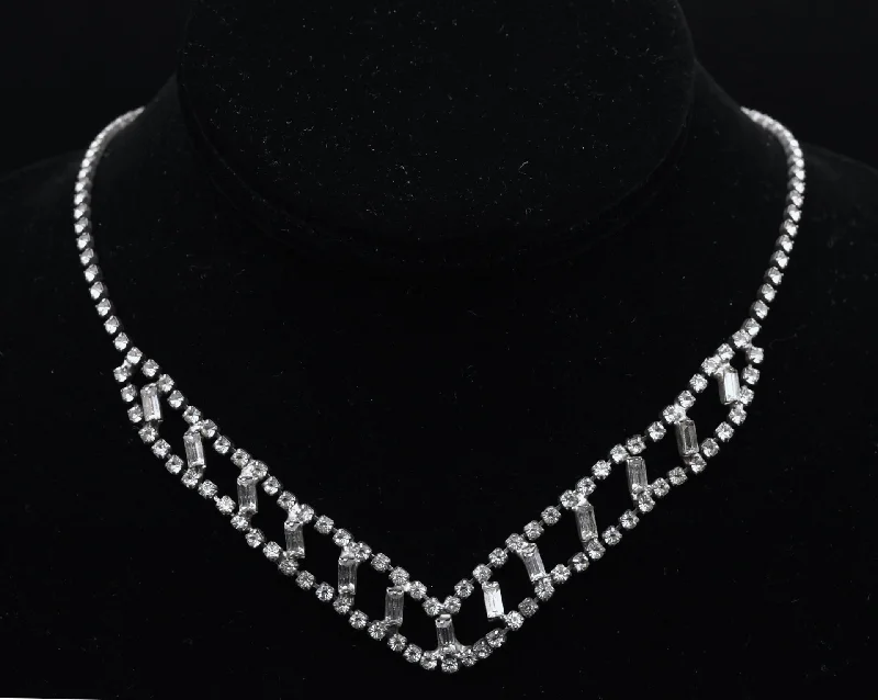 bridal shower necklaces for women -bridal shower necklaces for women -Vintage Silver Tone Rhinestone Bib Necklace - 16"