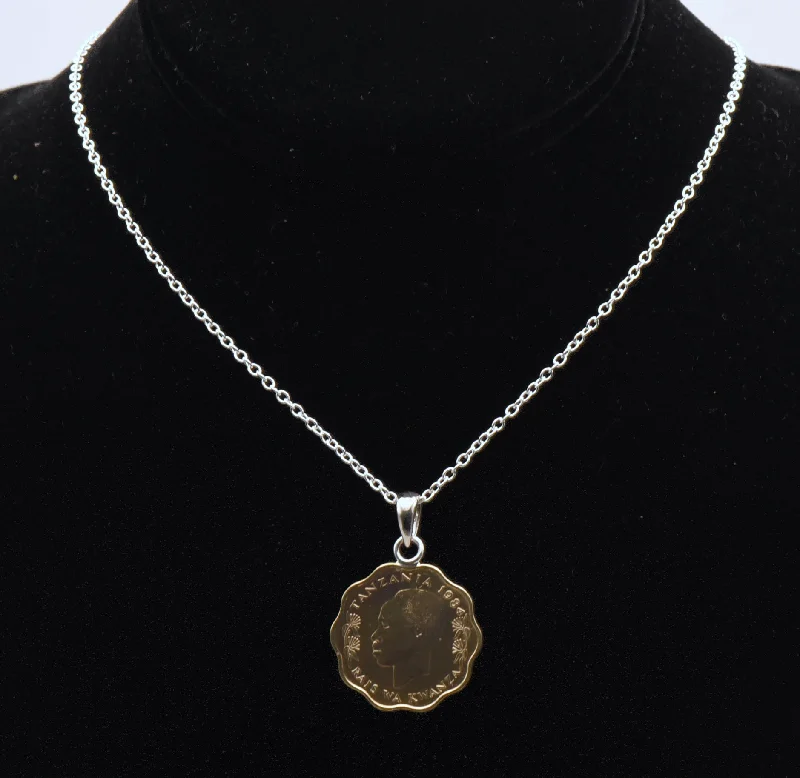 fashion-forward necklaces for women -fashion-forward necklaces for women -Vintage 10 Senti Tanzanian Coin Sterling Silver Pendant Chain Necklace - 18"