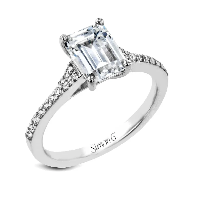 women’s engagement rings -women’s necklaces -Simon G. Diamond Setting